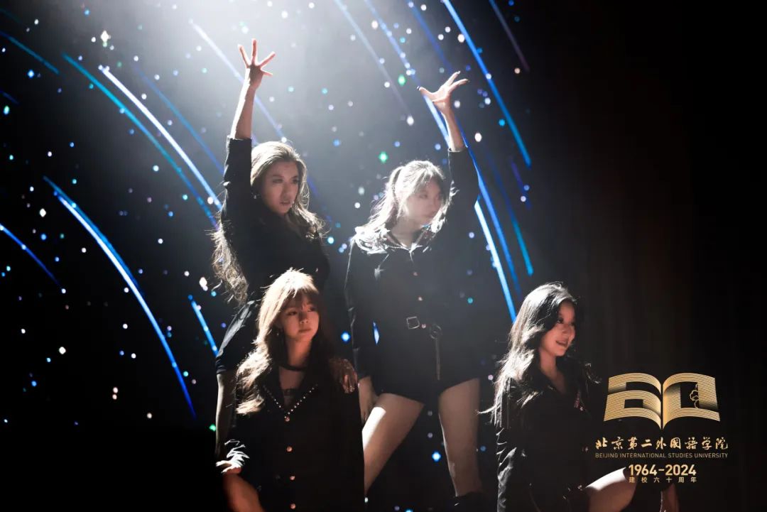 1750933873268524JeK3.jpg 02 創(chuàng)演秀《藍(lán)圖》.jpg